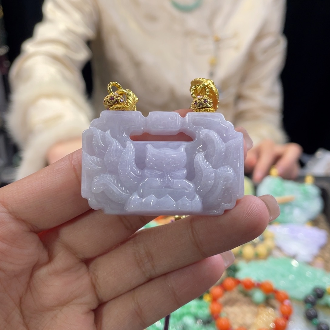 翡翠颈饰未镶嵌代编织