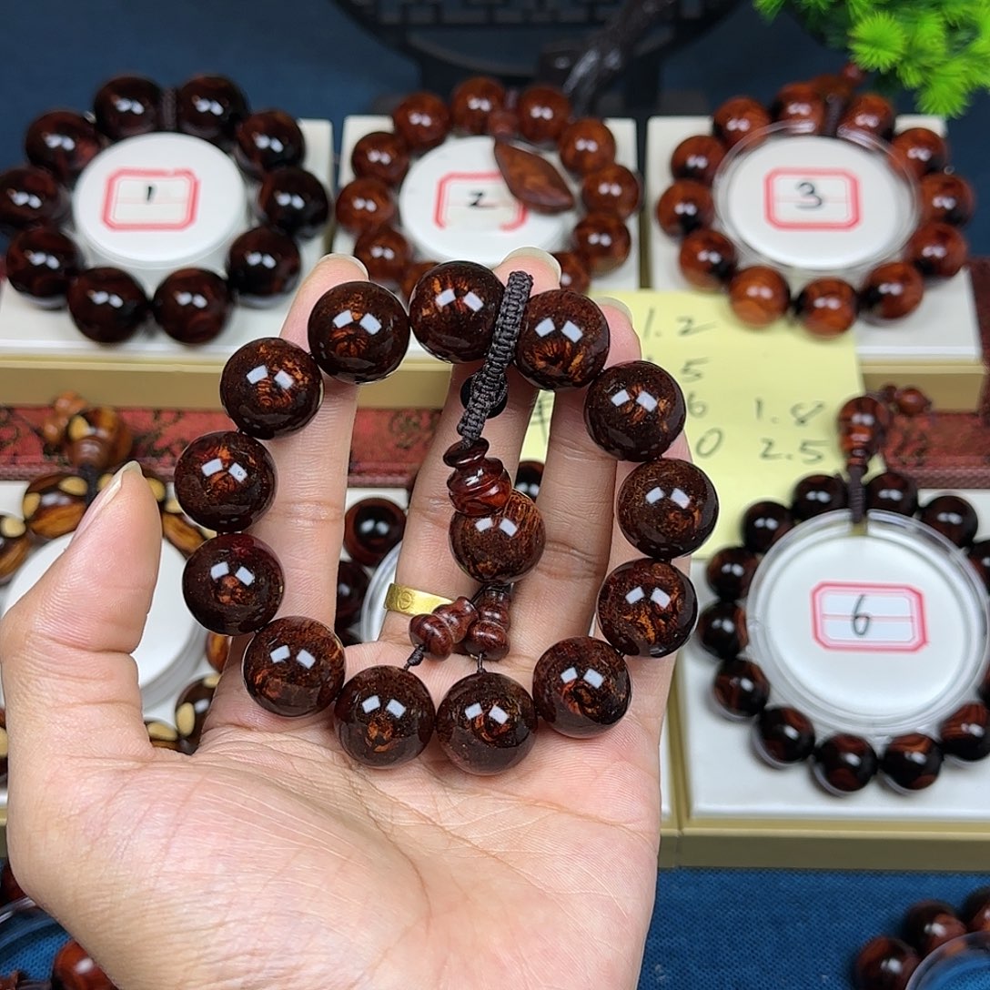 小***小花梨木类黄花梨1.8