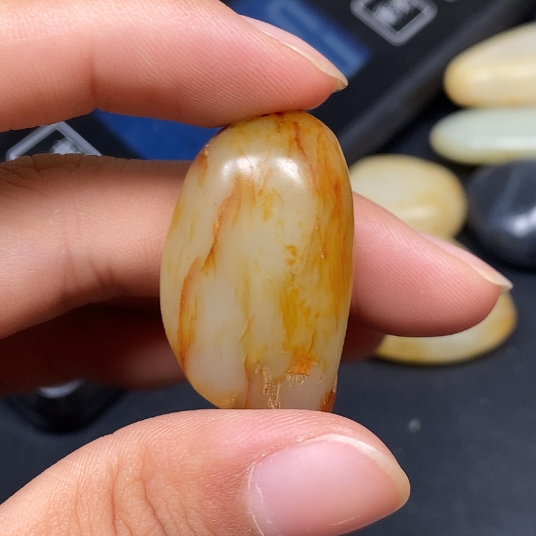和田玉（糖玉）未镶嵌挂件