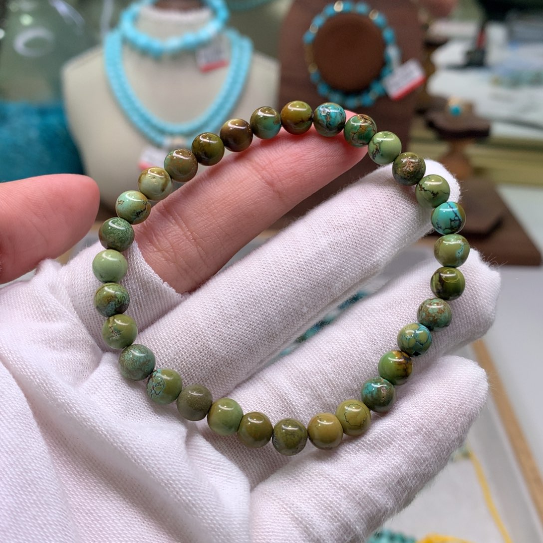 绿松石配饰未镶嵌