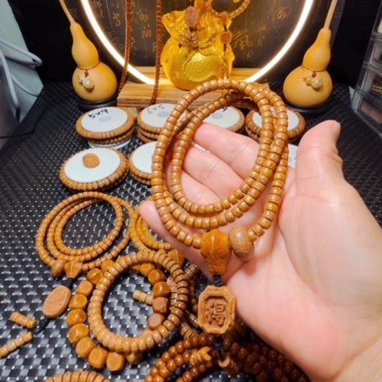 【闪购商品】桃核吊坠4/7老型脖挂