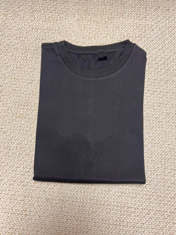 老伙计古黑色圆领短袖