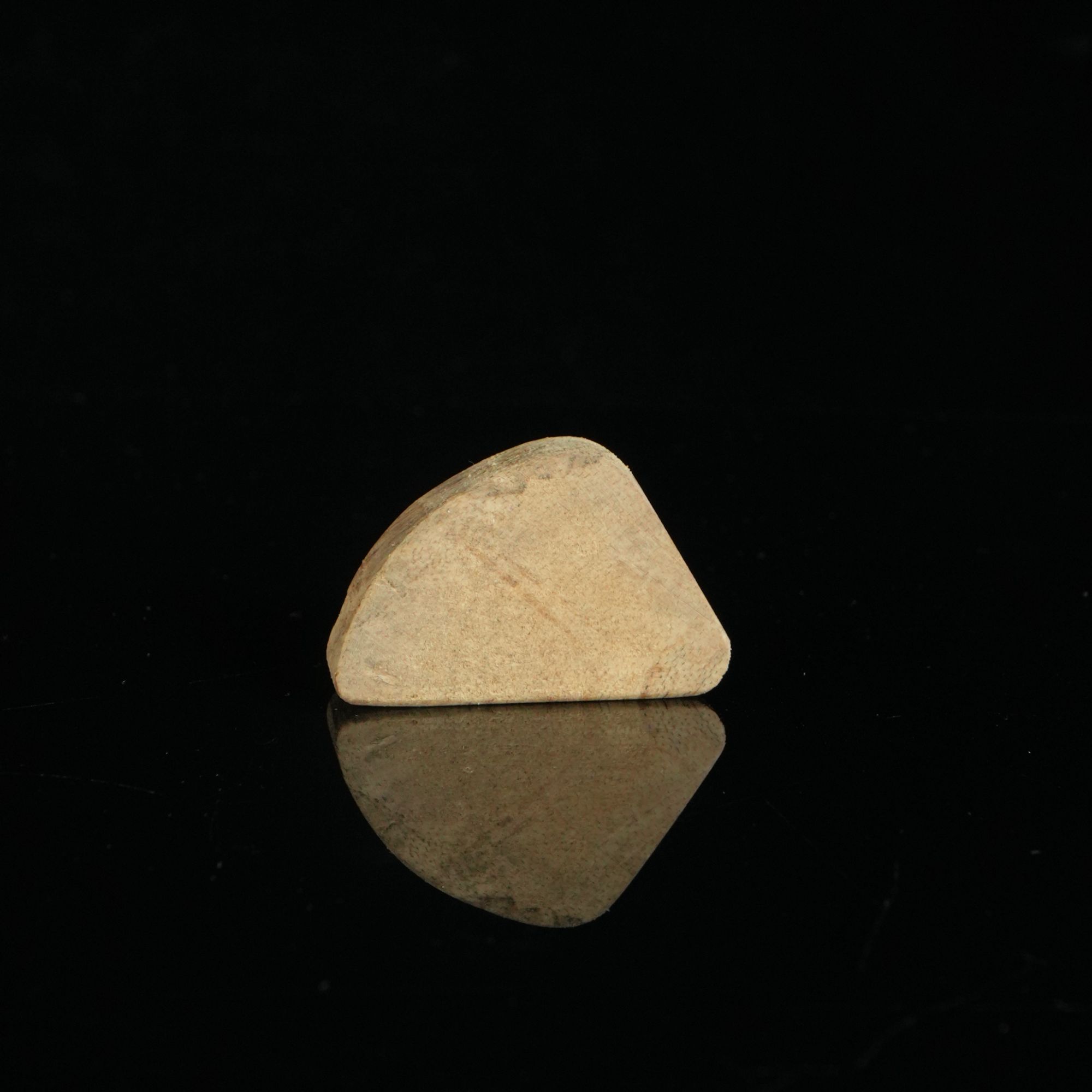 1463 柬埔寨红油软丝沉香素牌 4.38×2.78×1.08cm  3.48g