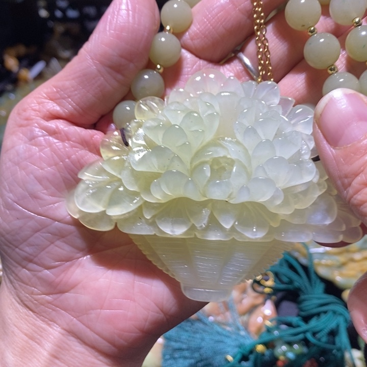 岫玉岫玉吊坠未镶嵌