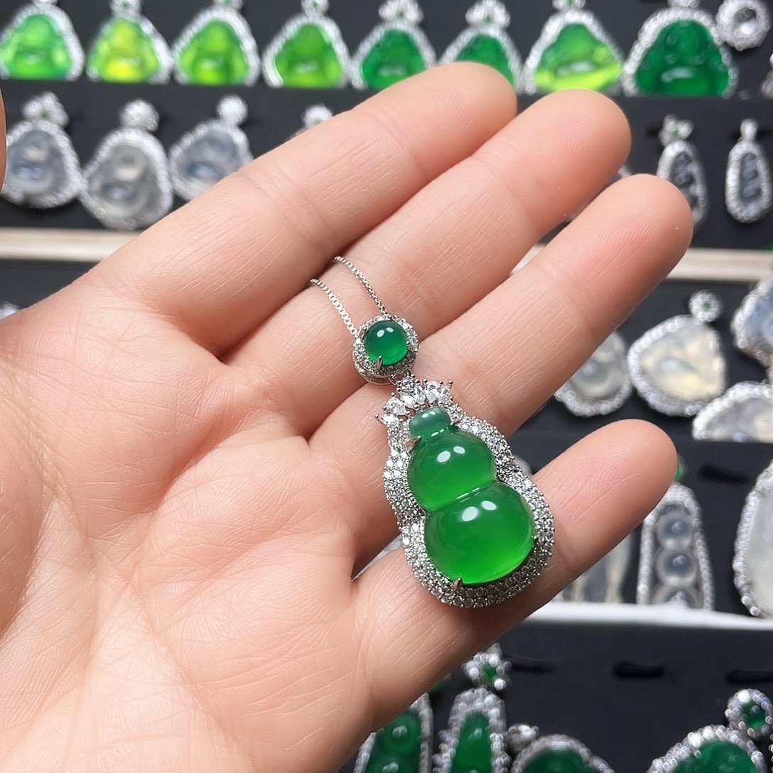 玛瑙/玉髓颈饰合金