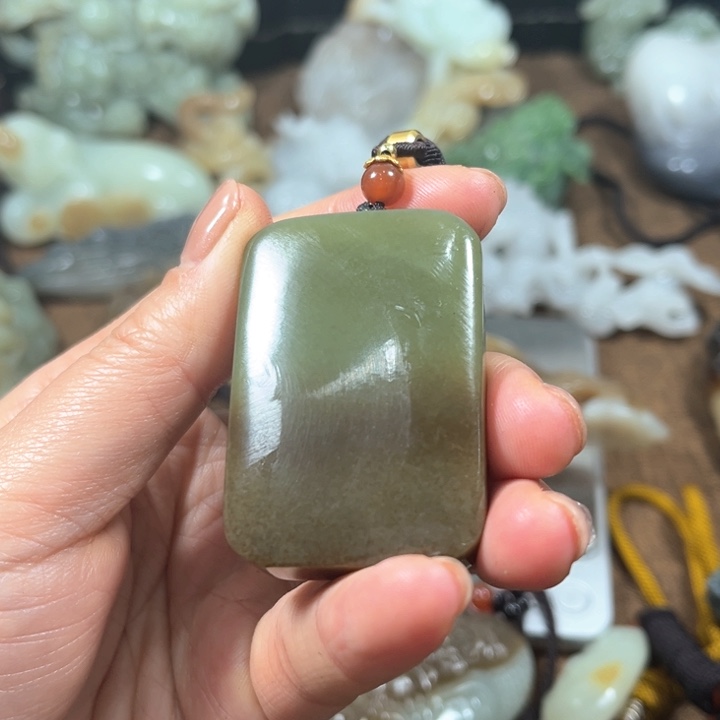 【闪购商品】和田玉吊坠未镶嵌