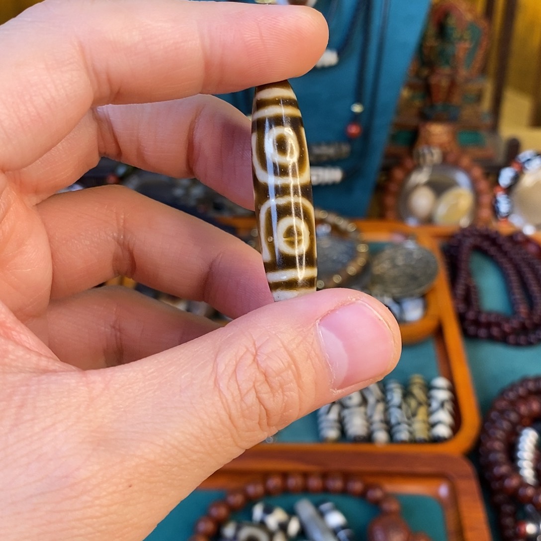 树脂制品a****9佬料器珠子