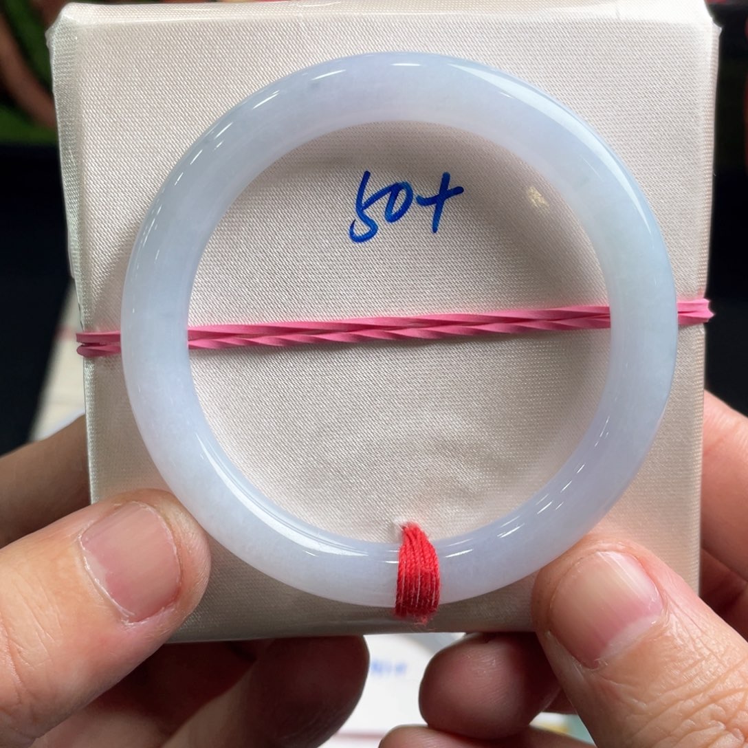 翡翠手镯未镶嵌缅甸翡翠手镯