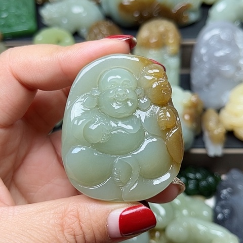 颈饰未镶嵌和田玉丨