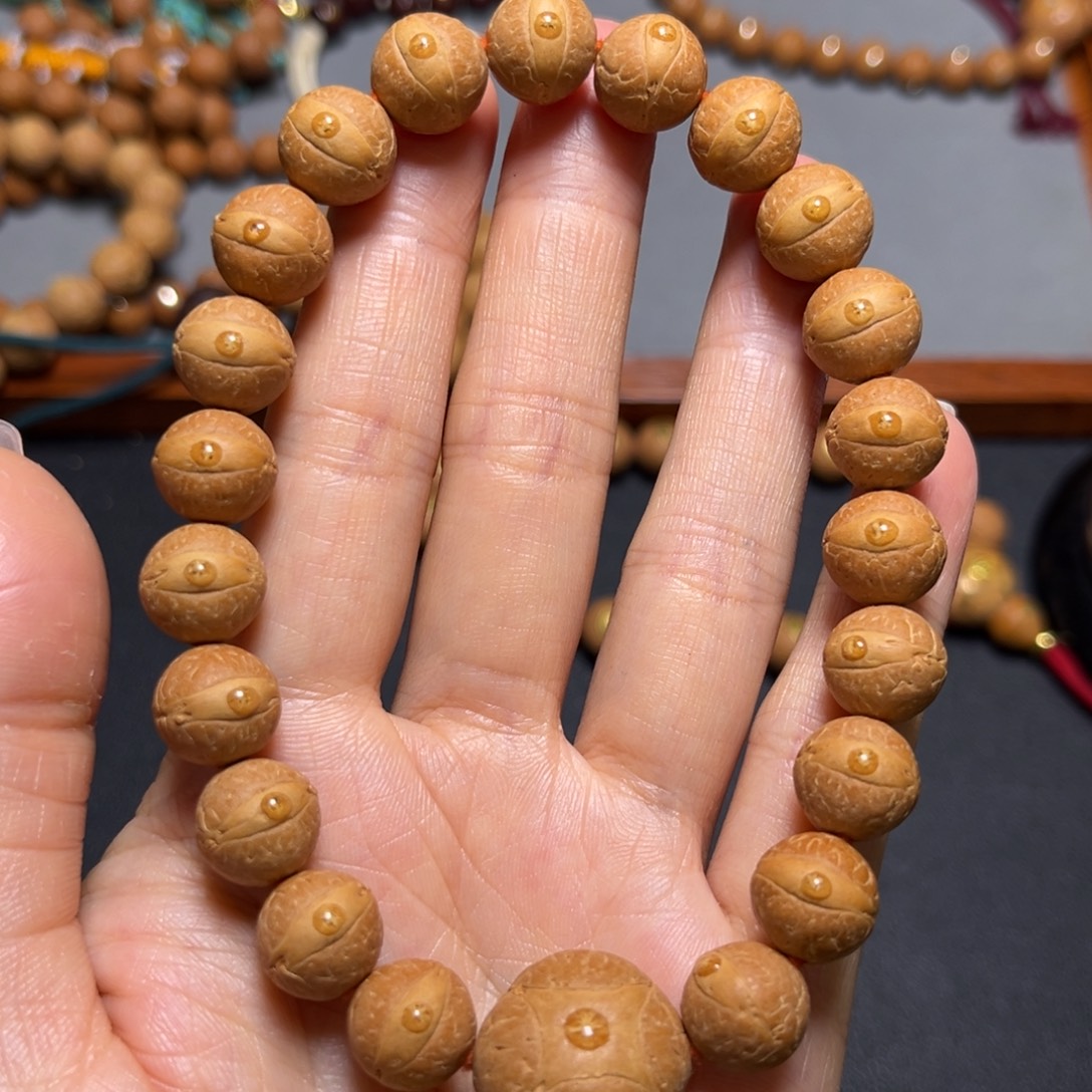 凤眼菩提吊坠11.5mm2025精品玉华皮大眼睛手串