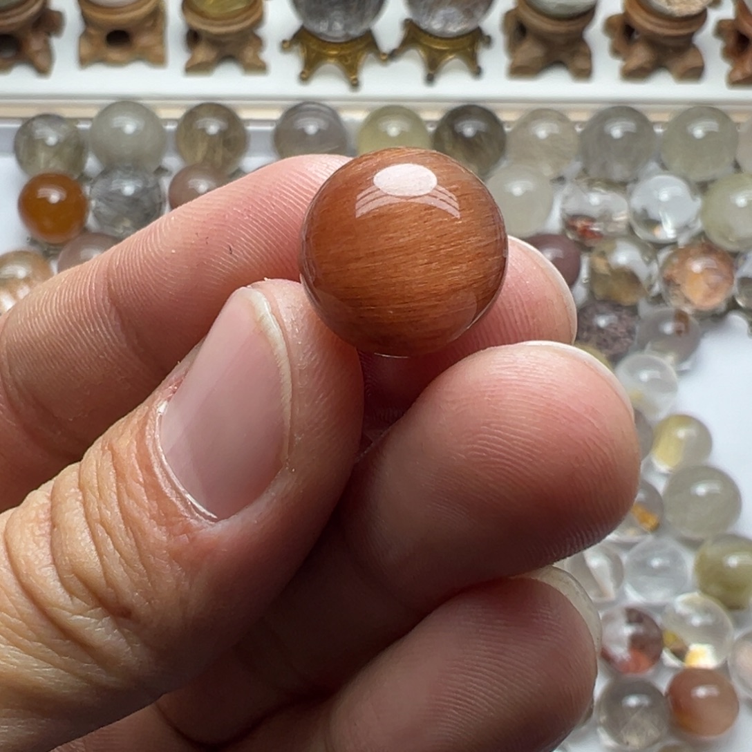 水晶珠宝半成品未镶嵌兔毛球