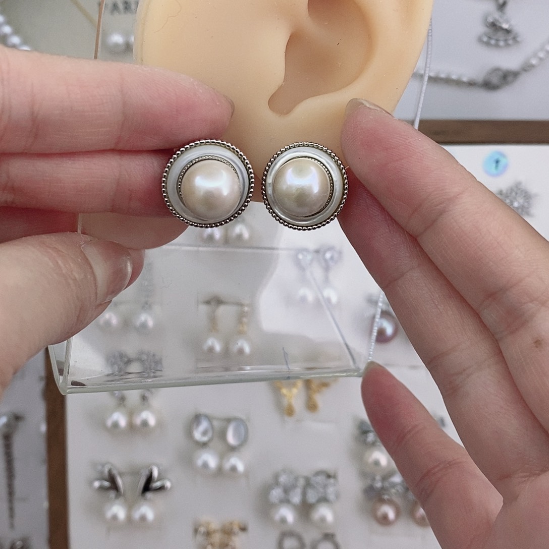 淡水珍珠耳饰合金