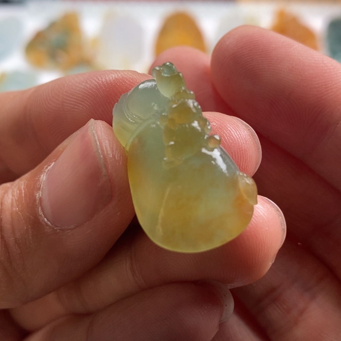 定制翡翠未镶嵌钱袋