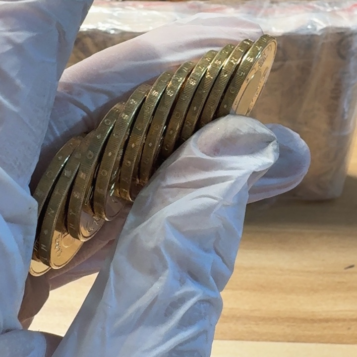 其他普通金属10。枚，孙爷爷高粱50币