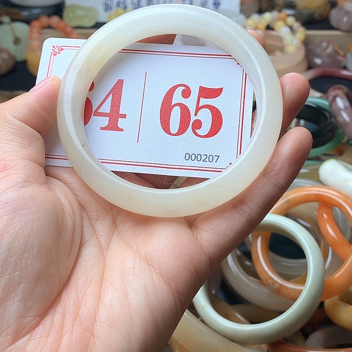 石英质玉（黄龙玉）未镶嵌手镯