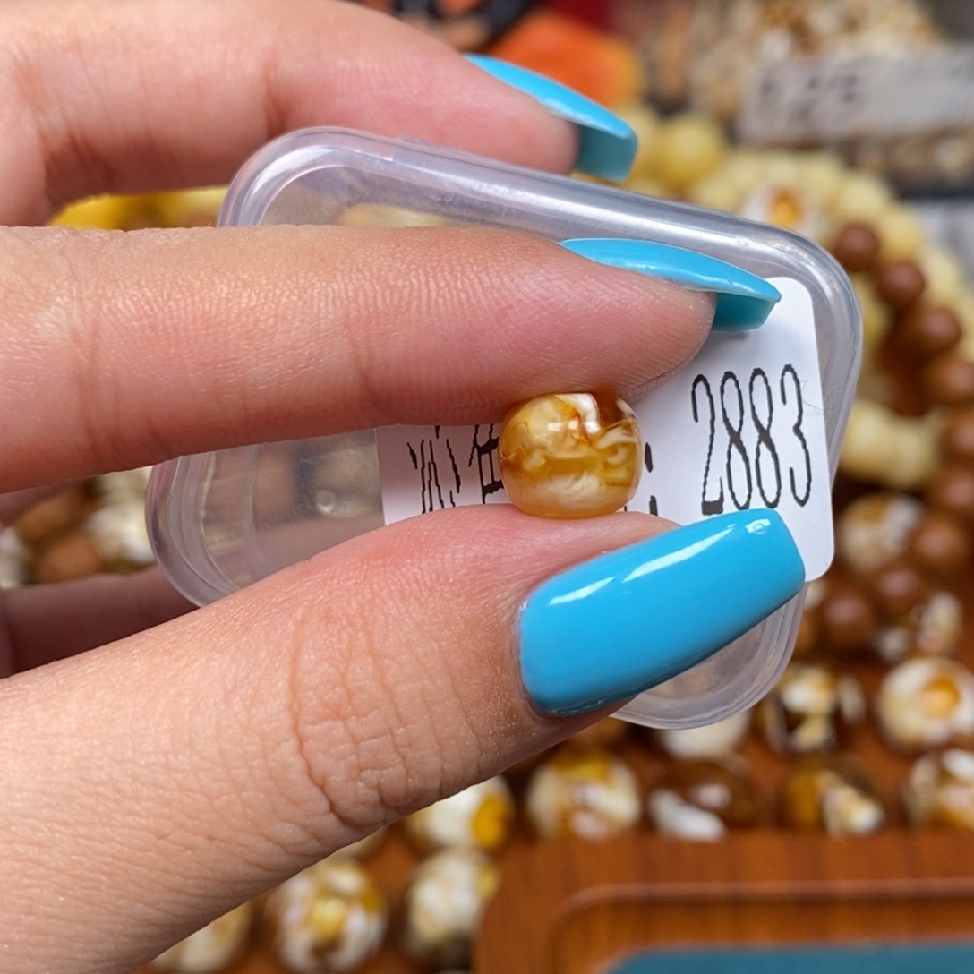 蜜蜡未镶嵌珠宝奇石2883