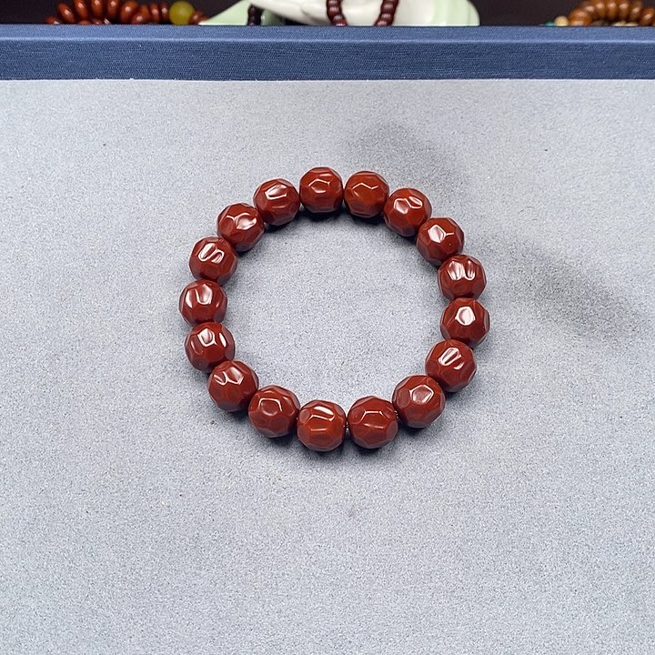 猴头核桃手串Z****?1111111111111111