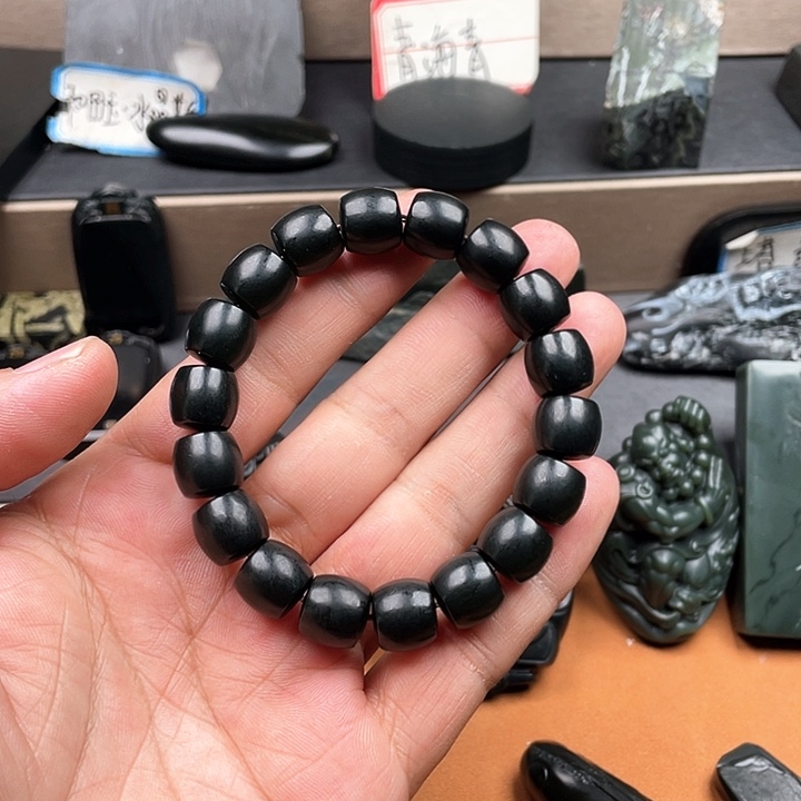 和田玉手链未镶嵌清**林