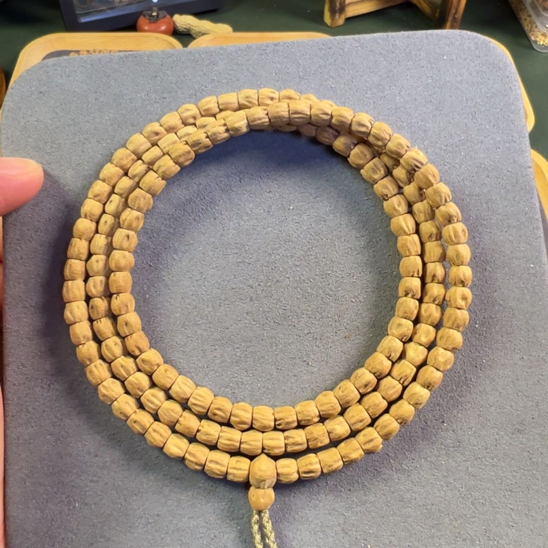 【闪购商品】吊坠柏香籽/百香籽热振桶装方块顺鬼3号