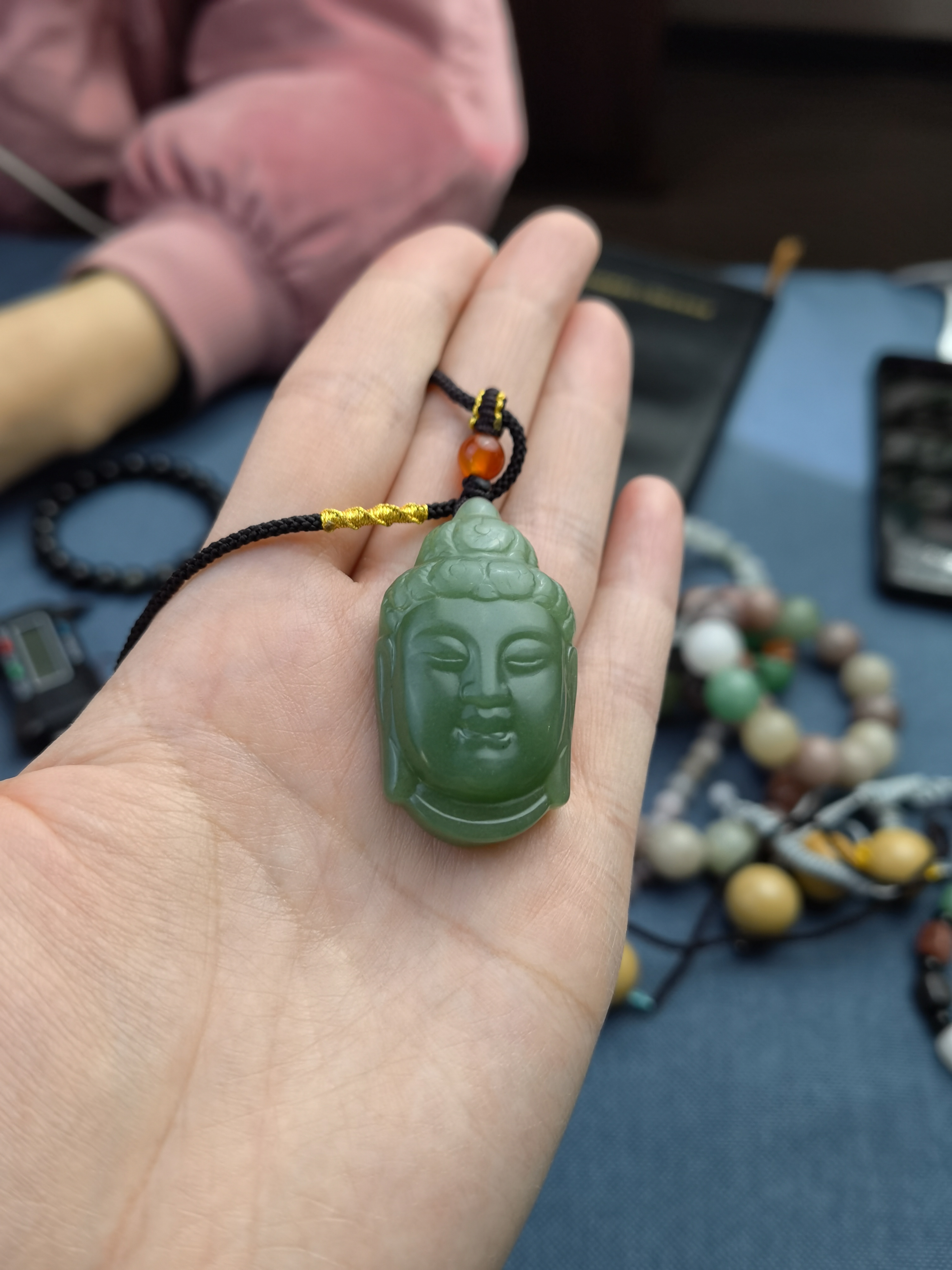 密玉精品佛头吊坠