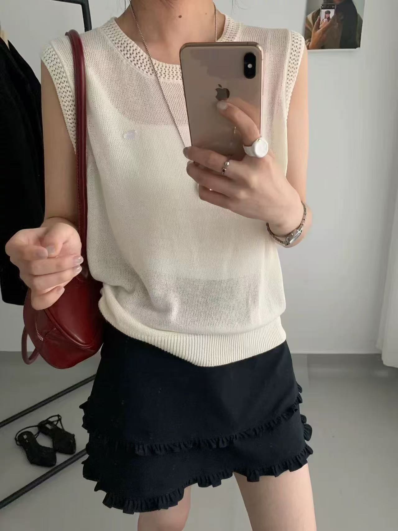 丽丽家~飞袖时尚休闲百搭夏季镂空无袖圆领上衣360