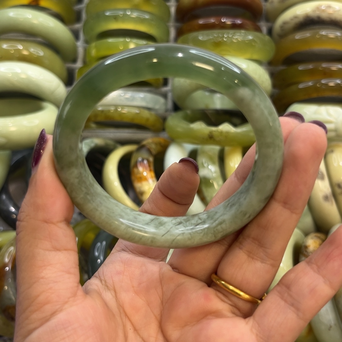 未镶嵌蛇纹石玉手镯14号56