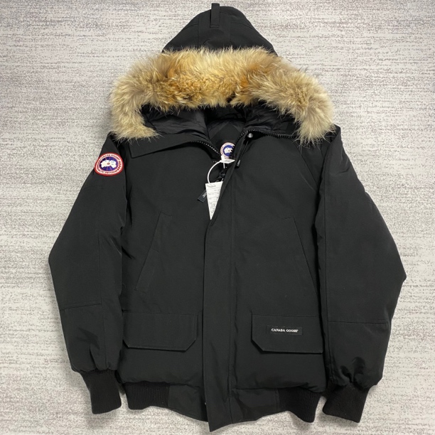 99新 CANADA GOOSE 加拿大鹅 XS 黑色chilliwack飞行员羽绒服