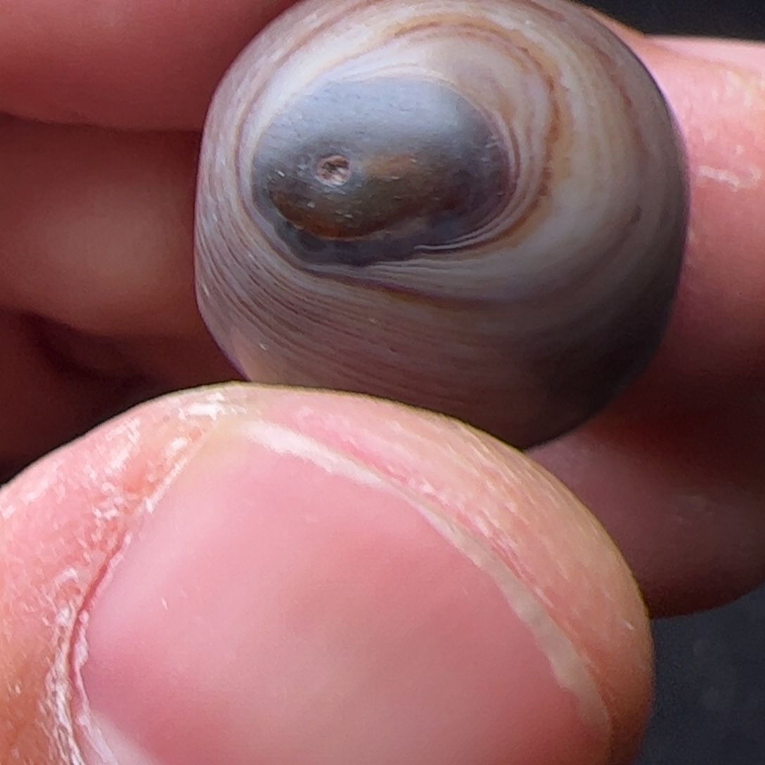 丁***哦玛瑙/玉髓未镶嵌配饰