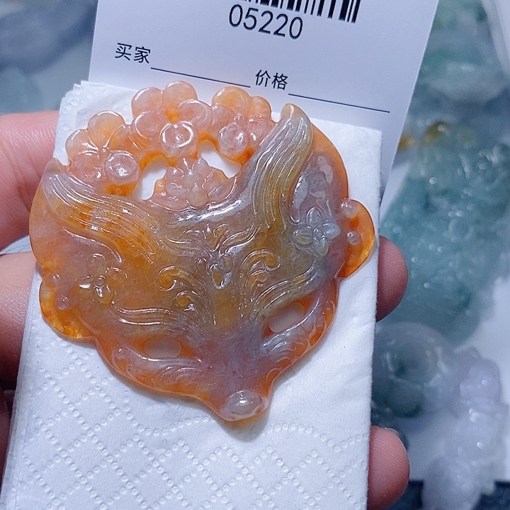 翡翠未镶嵌颈饰天光墟翡翠市场现金代购
