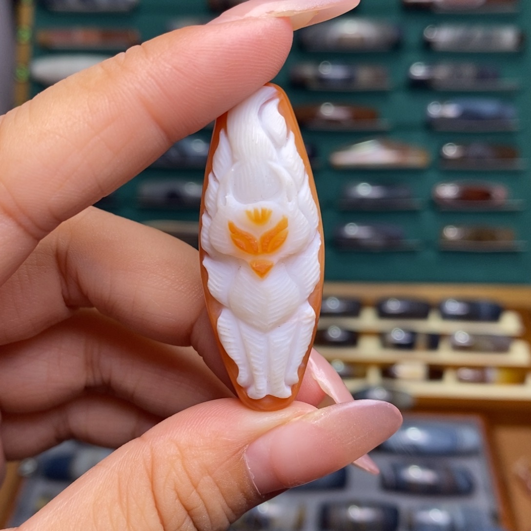 大***男未镶嵌玛瑙/玉髓珠宝半成品