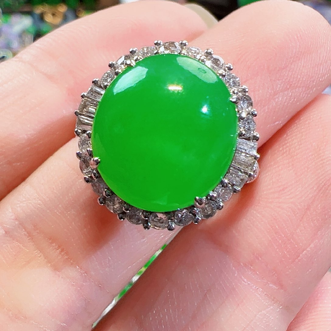 翡翠戒指18K金镶嵌签收后24小时鉴赏期