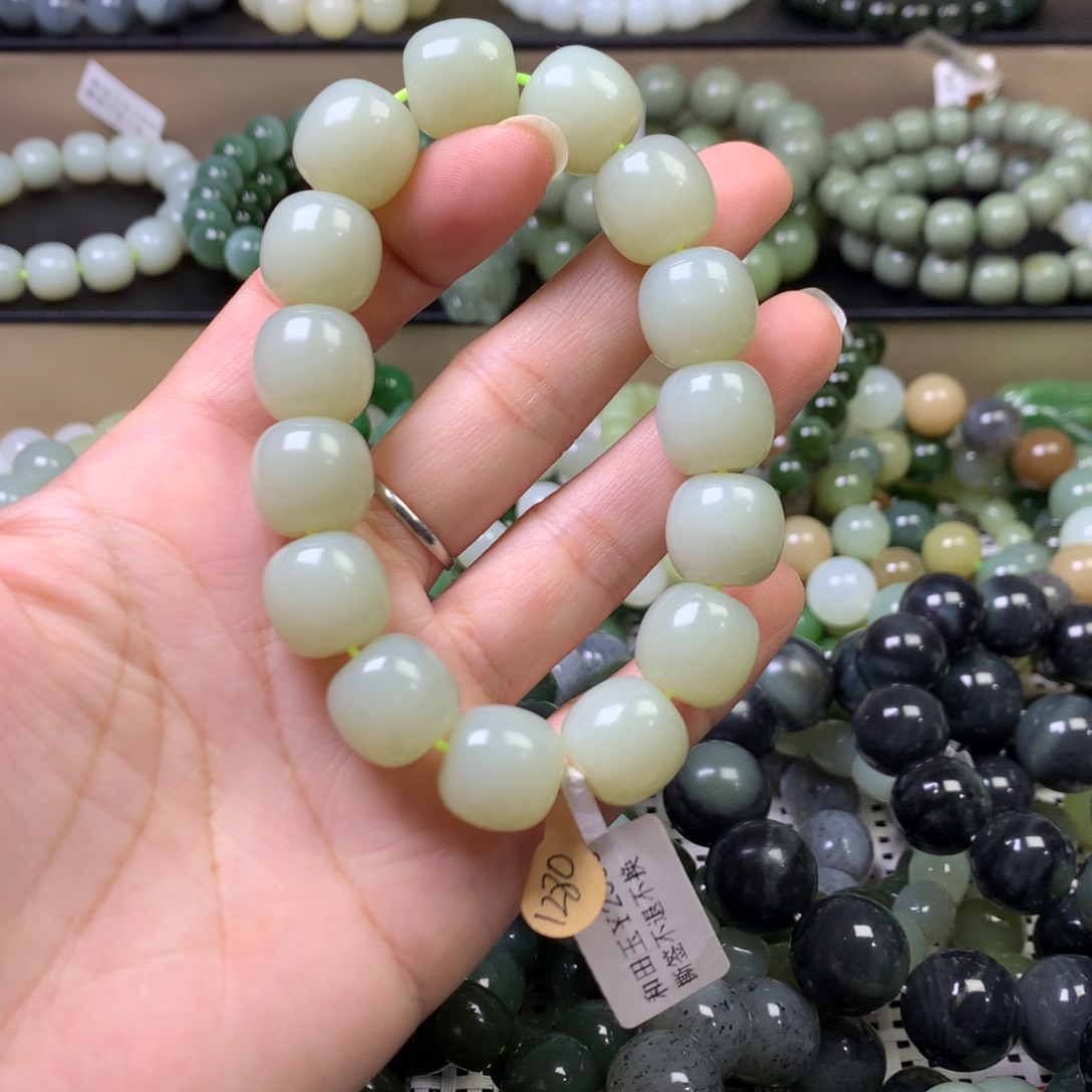 和田玉手链未镶嵌如****）