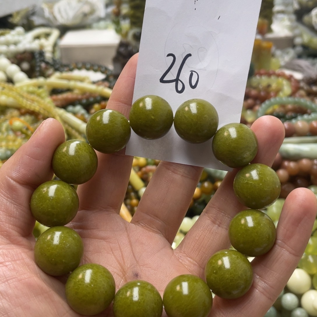 蛇纹石玉手链未镶嵌