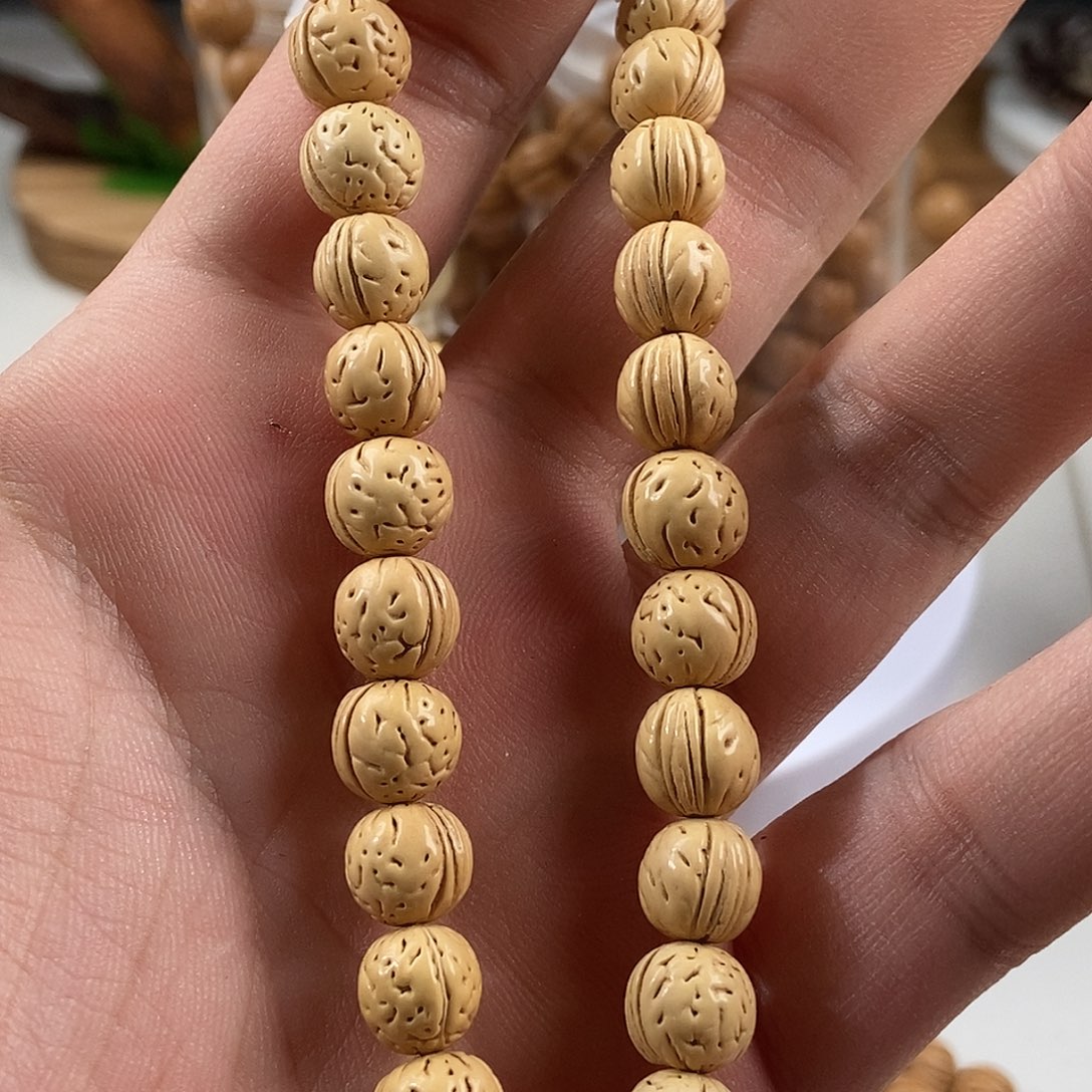 王***道吊坠桃核4444444444444