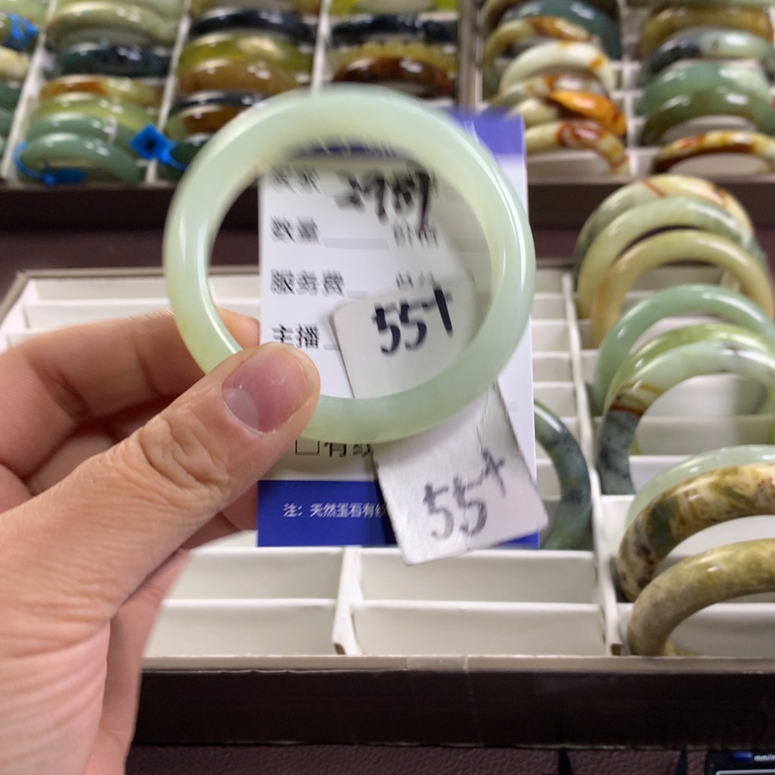 蛇纹石玉未镶嵌手镯2987