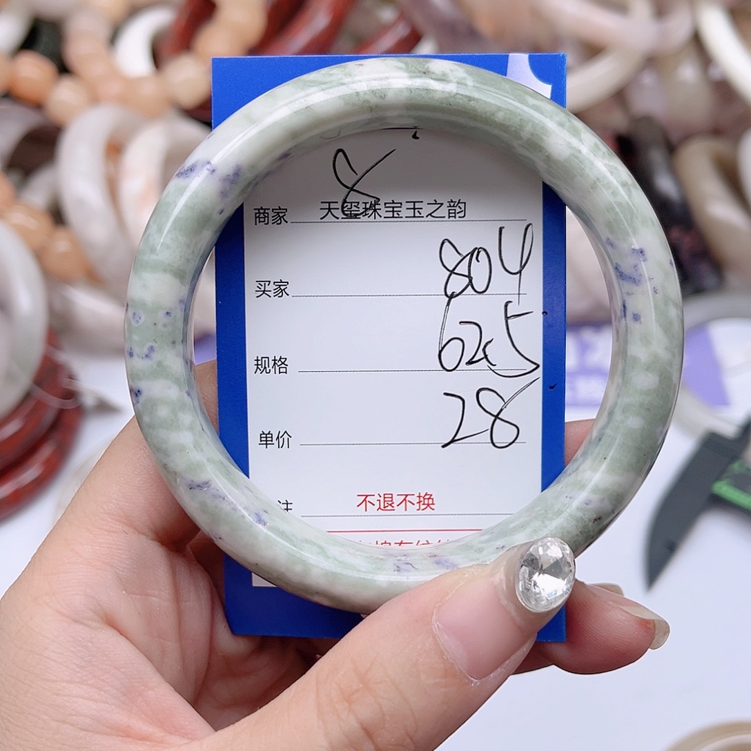未镶嵌手镯石英质玉804