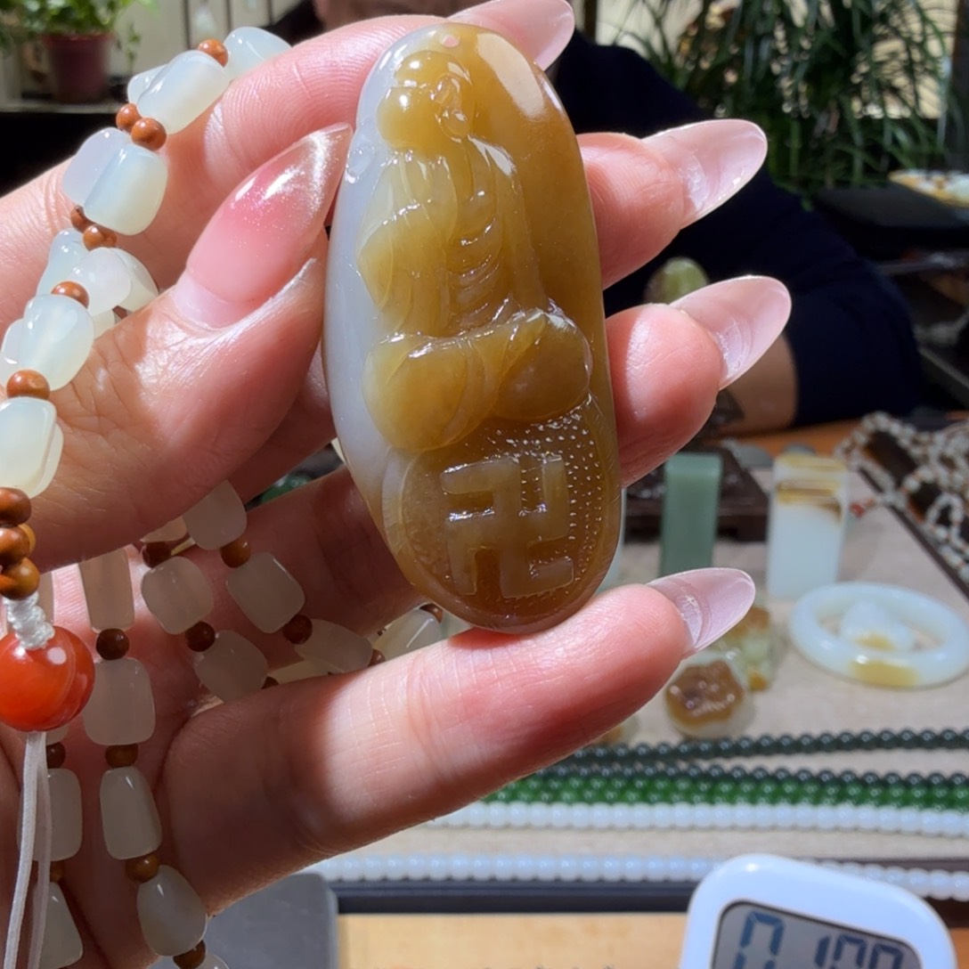 和田玉挂件未镶嵌乌****童