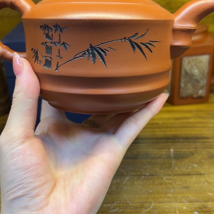 紫砂壶等艺术精品