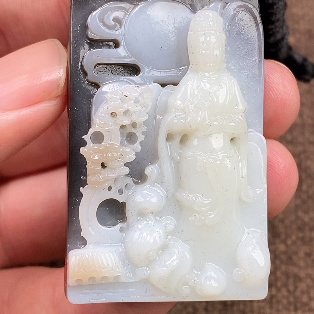 和田玉挂件未镶嵌