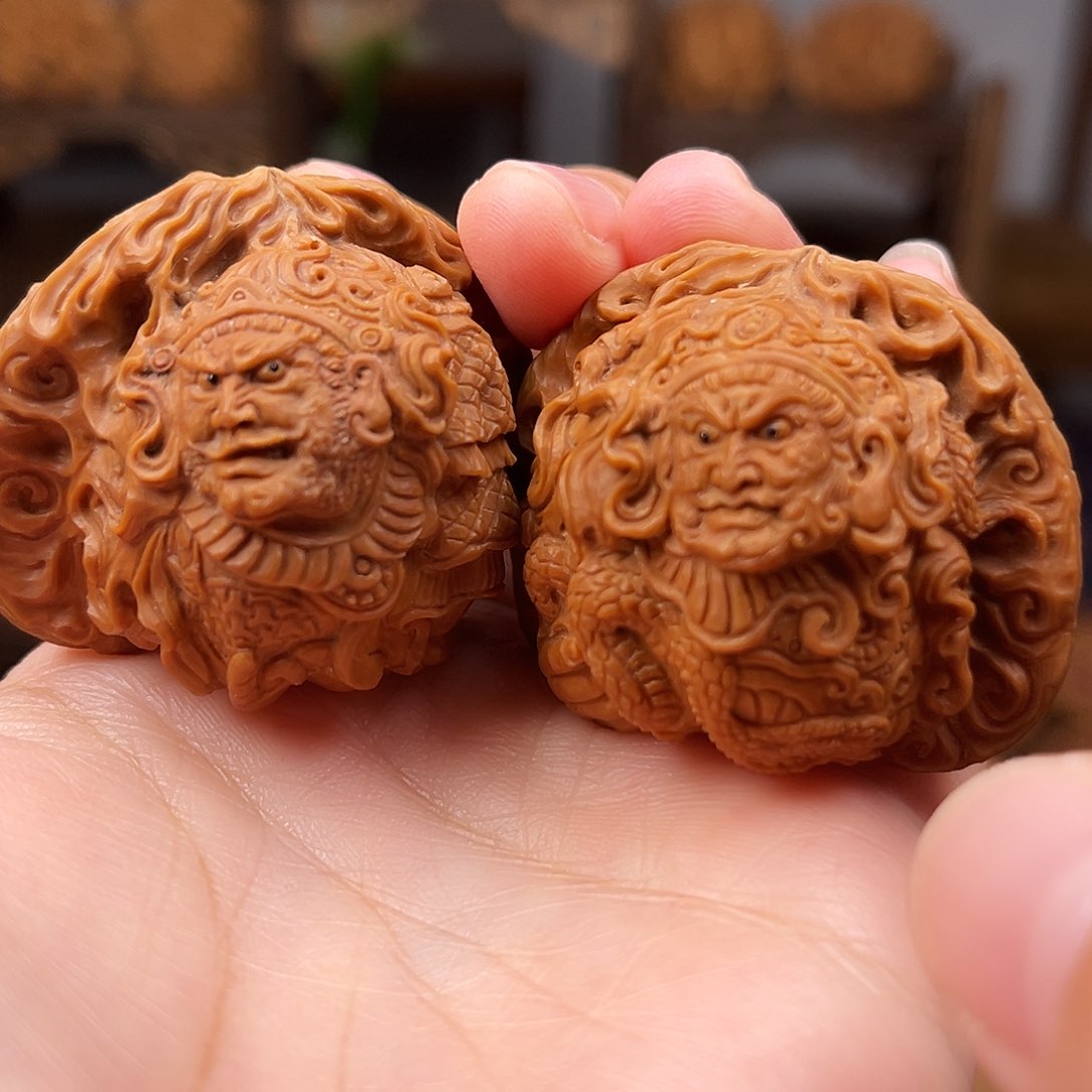 核桃把件四大天王