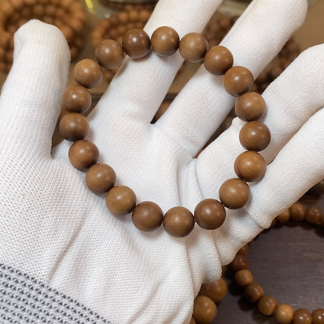 檀香木正区印度迈索尔老山檀香10mm黑肉顺纹