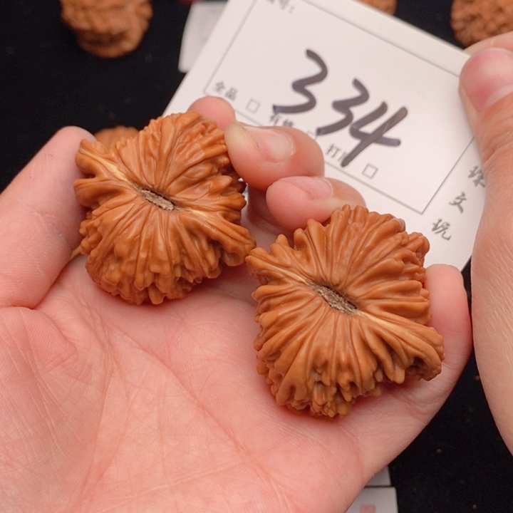 文玩核桃吊坠43楼子334