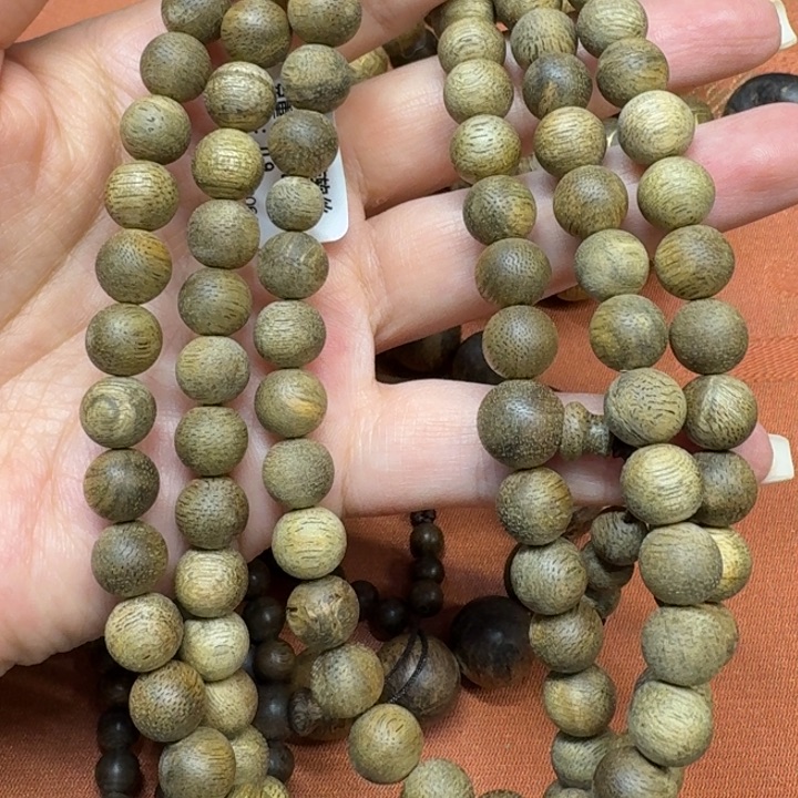 大叶紫檀（黑酸枝木类）