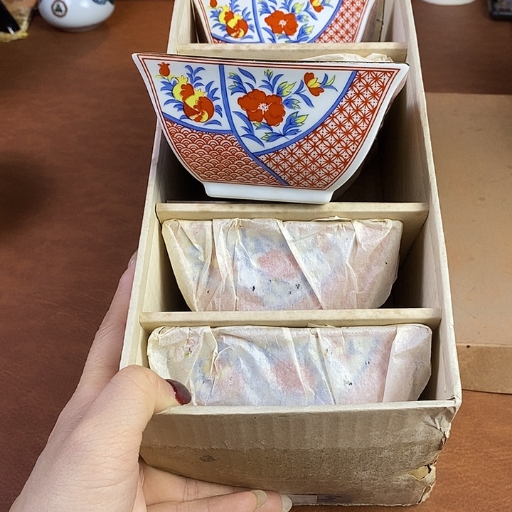 瓷器木器铜铁器花瓶盘子