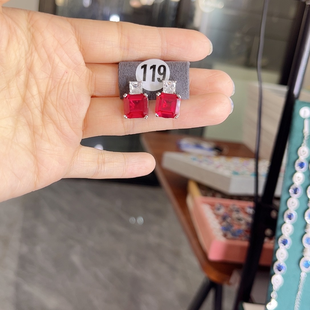 银S925镶嵌耳饰红宝石