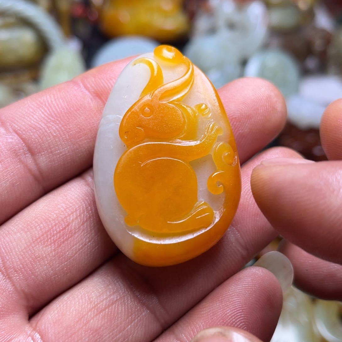 和田玉挂件未镶嵌