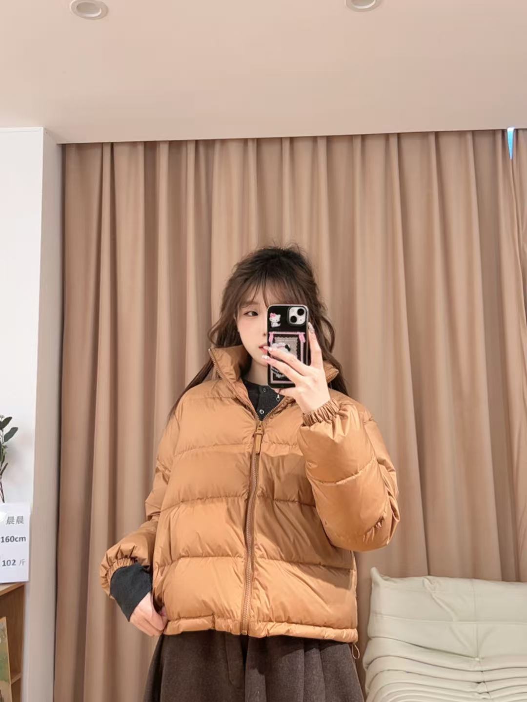 13609余小鱼【经典鹅绒】两色纯色立领时尚百搭简约冬季羽绒服女装