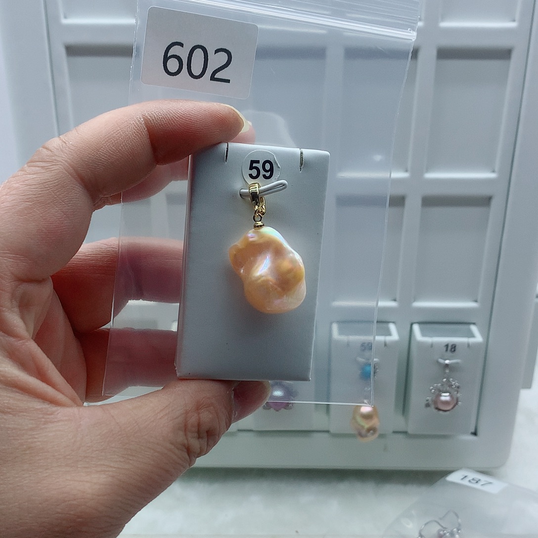 合金淡水珍珠吊坠(不含链)