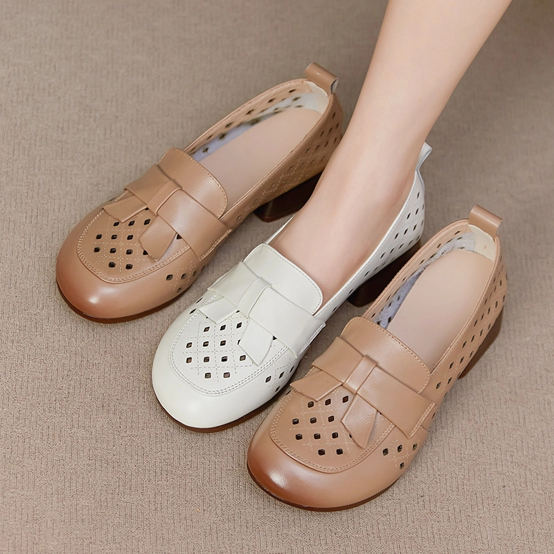 夏季真皮妈妈鞋凉鞋粗跟镂空单鞋软底透气防滑洞洞鞋厚底高跟鞋
