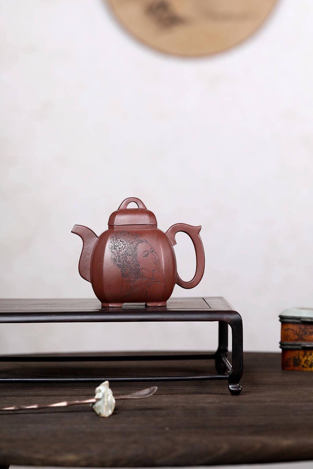 当代 名称：【福临八方】 泥料：原矿紫泥 容量：210cc 作者：焦亚强